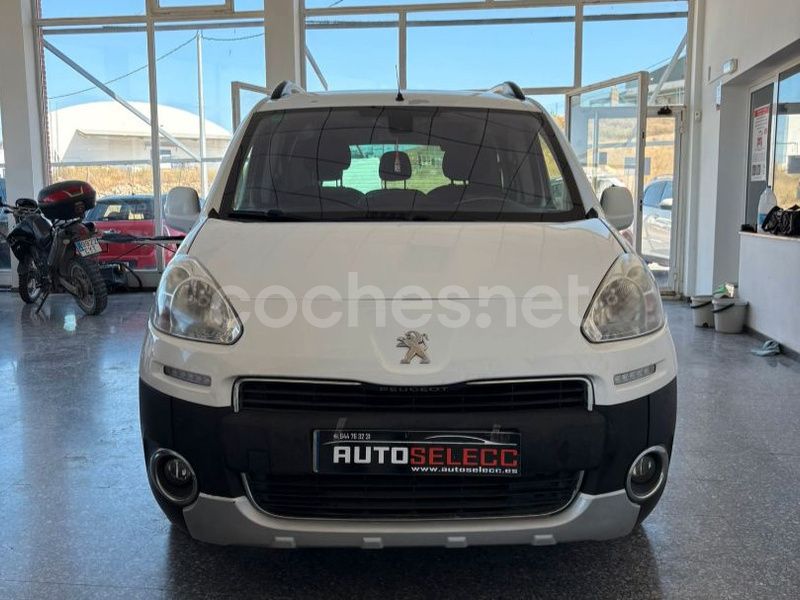 Blanco Usado 2014 Peugeot Partner Tepee Outdoor Monovolumen | 6300 € (Buen precio) - Imagen 1/4