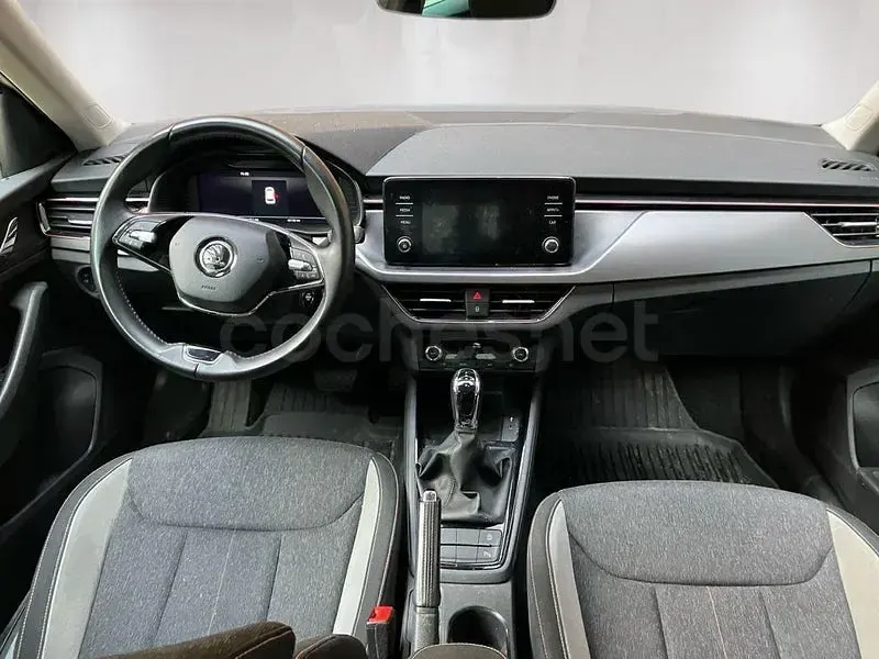 Usado Skoda Kamiq Style 150 CV (110 kW) 2023 Blanco SUV
