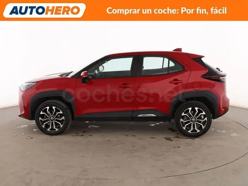 Usado Toyota Yaris Cross Active 116 CV (85 kW) 2022 Rojo SUV
