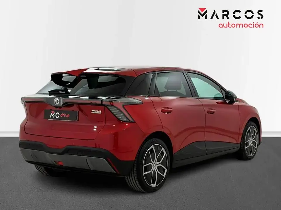 Usado MG MG4 EV Luxury 150 kW (204 CV) 2023 Utilitario