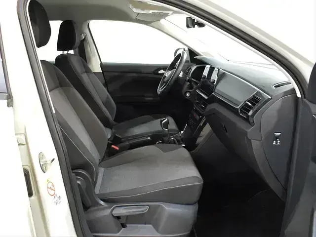 Usado VW T-Cross 115 CV (84 kW) 2025 Gris / plata SUV