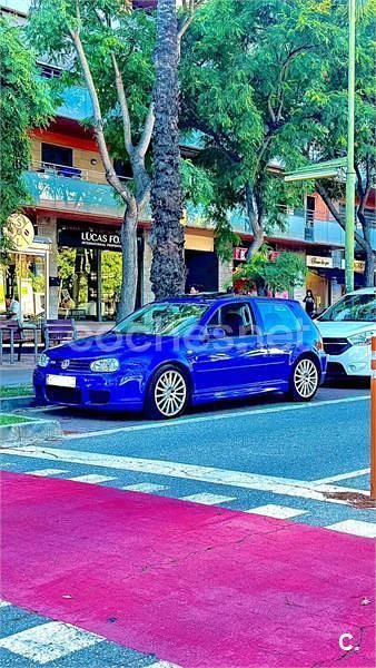 Azul Usado 2003 VW Golf IV R Berlina | 35.000 € - Imagen 1/4