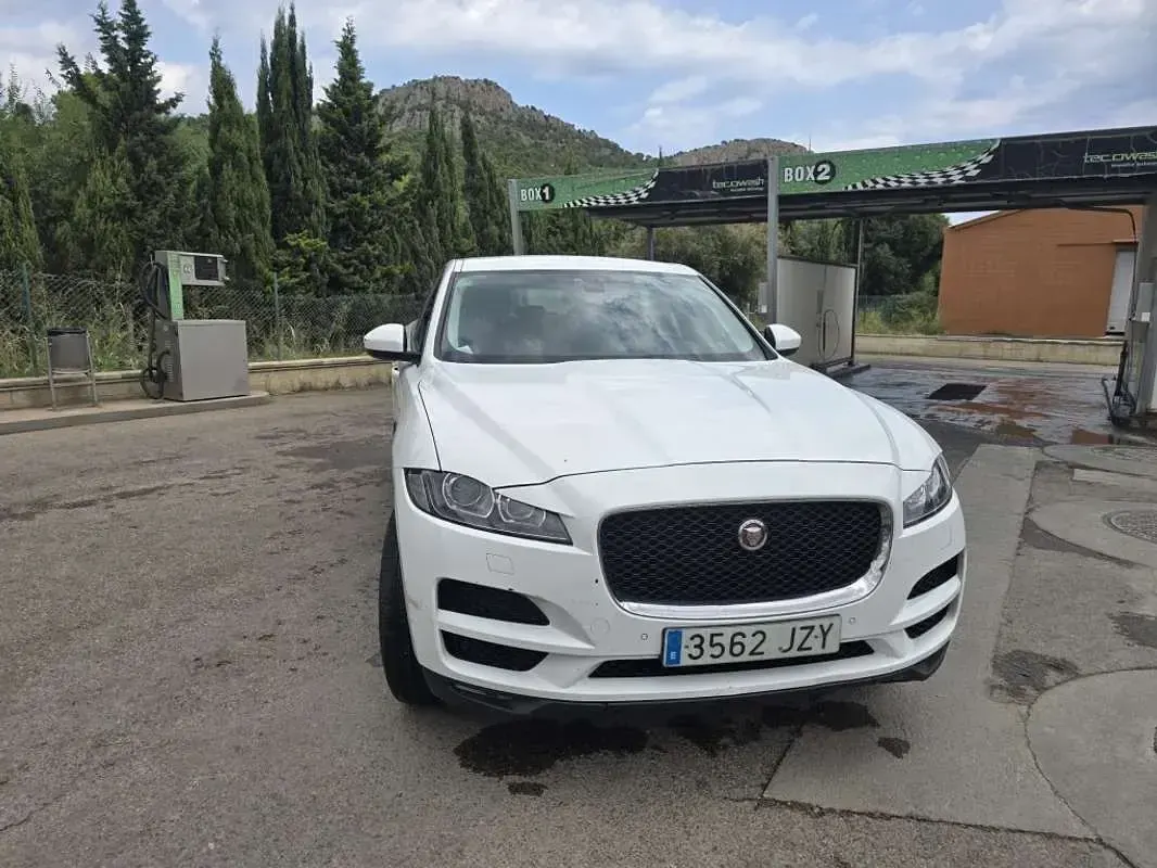 Usado Jaguar F-Pace Prestige 179 CV (131 kW) 2017 Blanco SUV