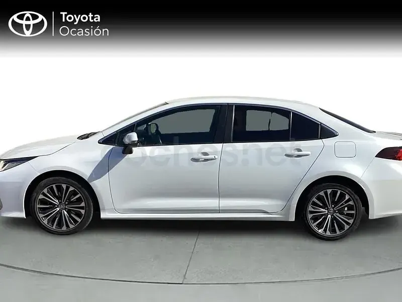 Usado Toyota Corolla Plus 140 CV (102 kW) 2023 Blanco Berlina