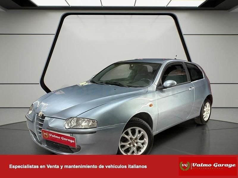 Usado Alfa Romeo 147 Progression 116 CV (85 kW) 2002 Azul Utilitario
