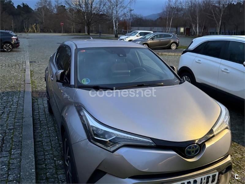 Usado Toyota C-HR Advance 122 CV (89 kW) 2018 Gris / plata SUV