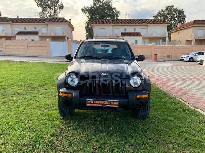 Usado Jeep Cherokee Sport 143 CV (105 kW) 2002 Negro SUV