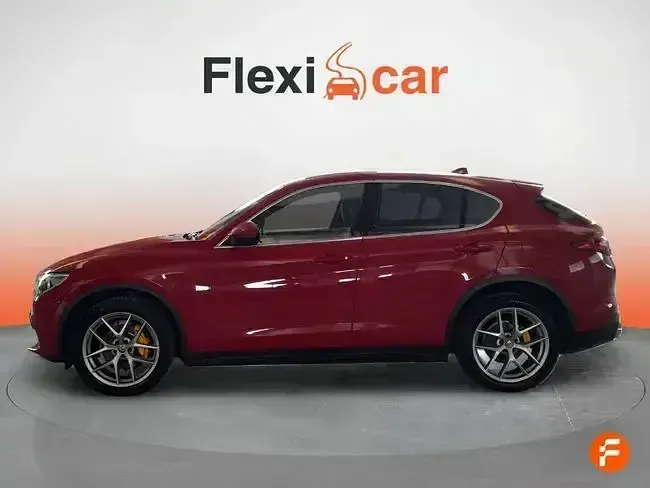 Usado Alfa Romeo Stelvio Executive 210 CV (154 kW) 2019 Rojo SUV
