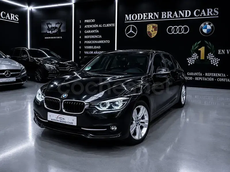 Usado BMW 318 Advantage 150 CV (110 kW) 2018 Negro Familiar