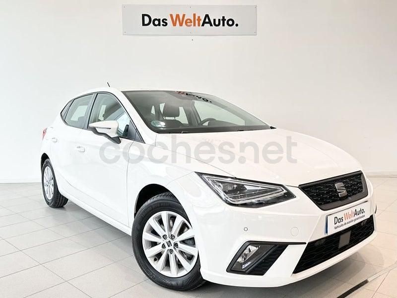 Usado Seat Ibiza Style 80 CV (58 kW) 2025 Blanco Berlina