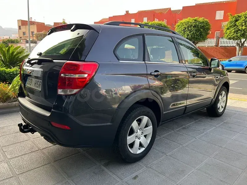 Usado Chevrolet Captiva LT 184 CV (135 kW) 2014 Negro SUV