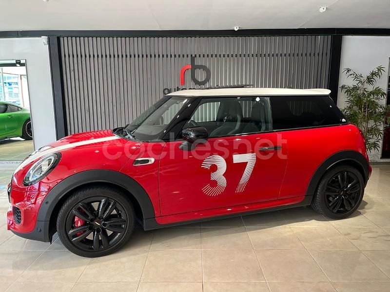 Usado Mini John Cooper Works 231 CV (169 kW) 2021 Rojo Utilitario