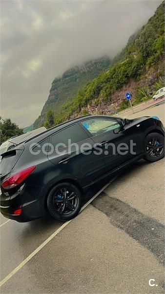 Negro Usado 2012 Hyundai ix35 Classic SUV | 9800 € (Caro) - Imagen 1/4