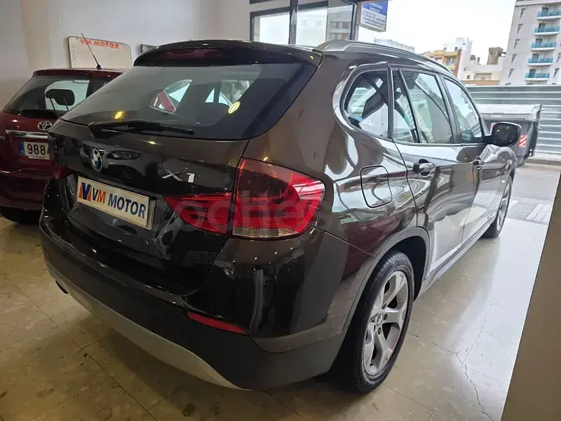 Usado BMW X1 177 CV (130 kW) 2010 Marrón SUV