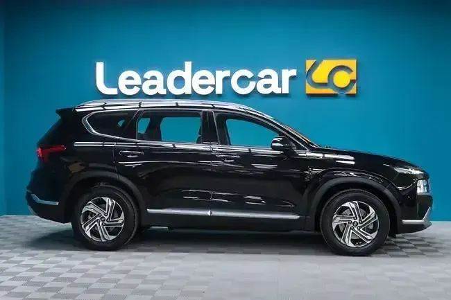 Usado Hyundai Santa Fe 194 CV (142 kW) 2023 Negro SUV