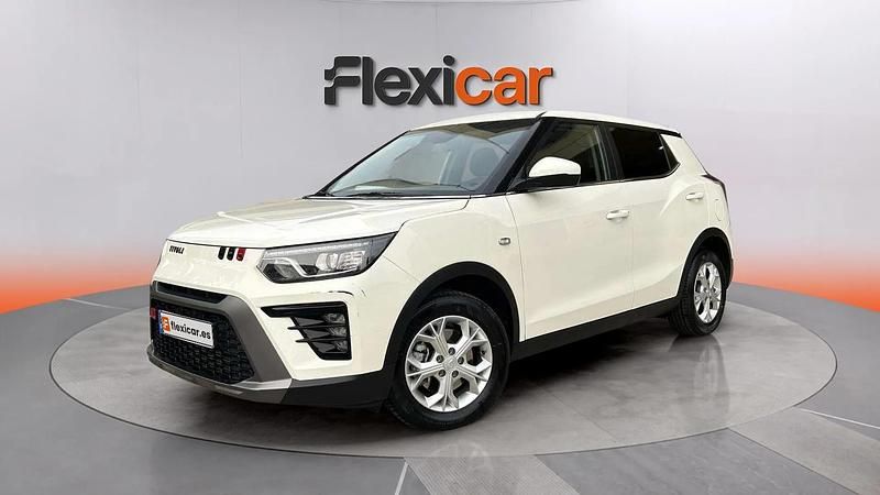 Usado Ssangyong (KGM) Tivoli 150 CV (110 kW) 2024 Blanco SUV