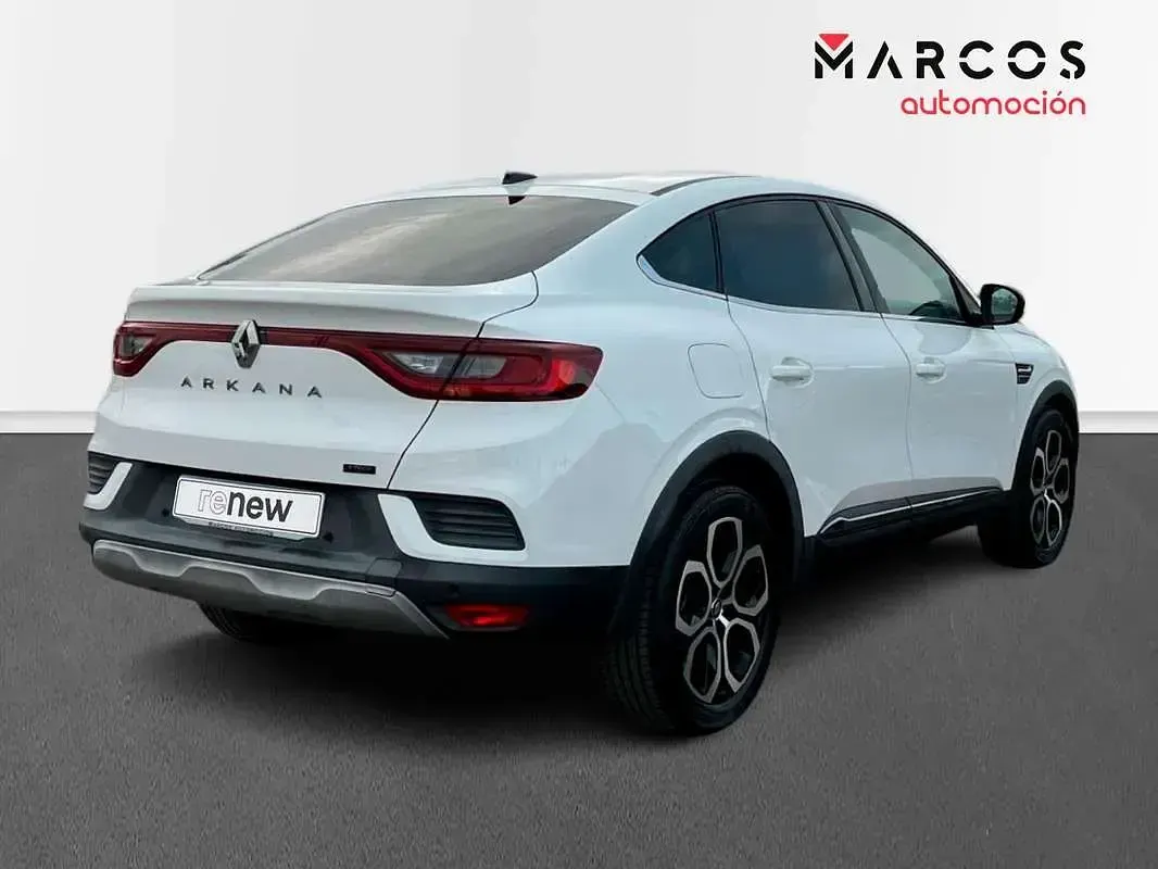 Usado Renault Arkana Techno 145 CV (106 kW) 2023 Blanco SUV