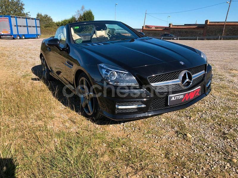 Usado Mercedes SLK250 204 CV (150 kW) 2011 Negro Descapotable