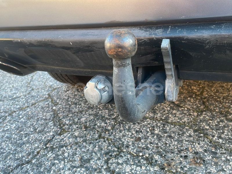 Usado Hyundai Santa Fe Style 125 CV (91 kW) 2006 Gris / plata SUV