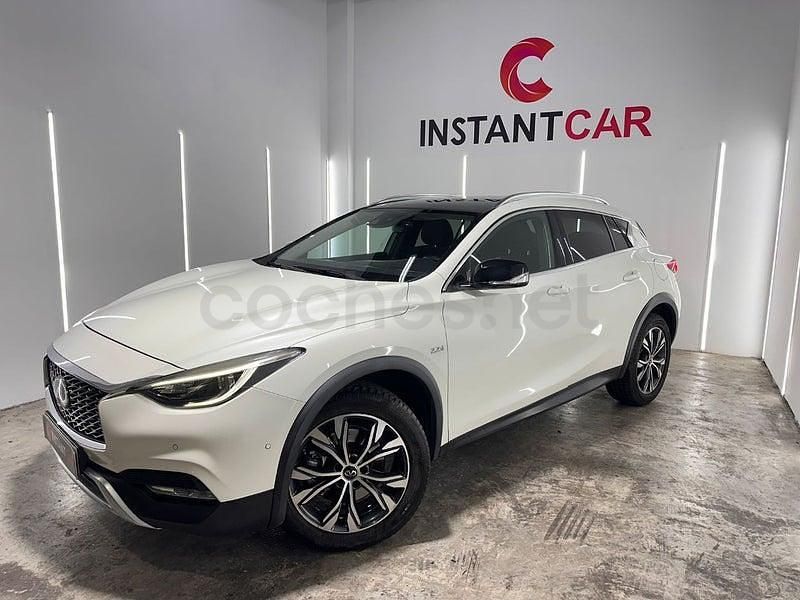 Usado Infiniti QX30 Premium 170 CV (125 kW) 2019 Blanco SUV