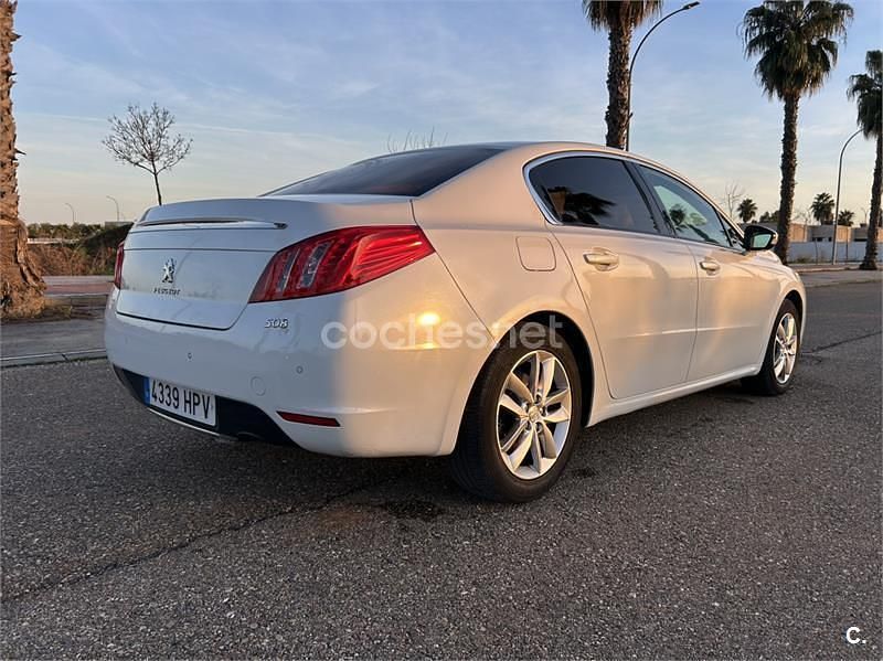 Usado Peugeot 508 Active 156 CV (114 kW) 2013 Blanco Berlina