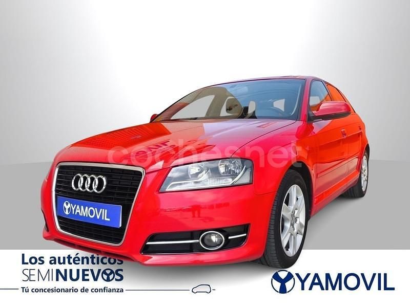 Rojo Usado 2011 Audi A3 Sportback Attraction Berlina | 11.980 € (Un poco caro) - Imagen 1/4