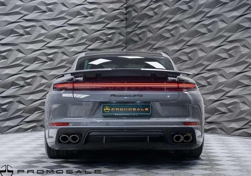 Usado Porsche Panamera GTS 500 CV (367 kW) 2024 Gris Berlina