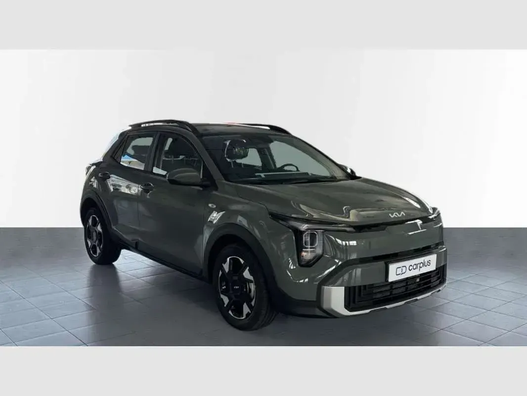 Nuevo Kia Stonic 101 CV (74 kW) 2026 Verde SUV