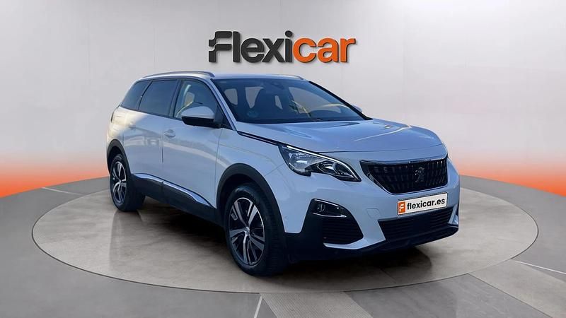Usado Peugeot 5008 Allure 131 CV (96 kW) 2020 Blanco SUV
