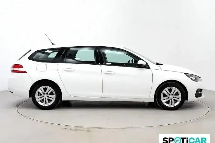 Usado Peugeot 308 S 130 CV (95 kW) 2022 Blanco Berlina