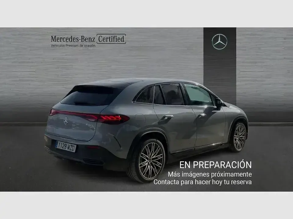 Usado Mercedes EQE350 Edition 214 kW (292 CV) 2025 Gris SUV