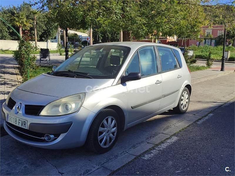 Usado Renault Scénic II Expression 85 CV (62 kW) 2007 Gris / plata Monovolumen