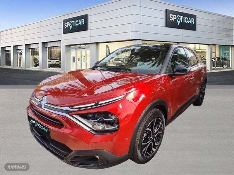 Rojo Usado 2022 Citroën e-C4 Shine Berlina | 22.995 € - Imagen 1/4