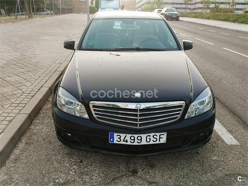 Negro Usado 2009 Mercedes C180 Avantgarde Berlina | 8500 € (Super precio) - Imagen 1/4