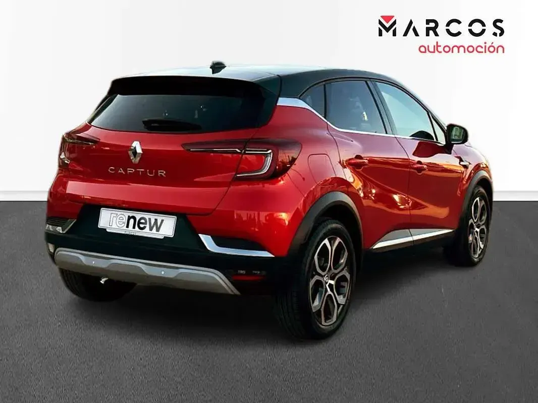Usado Renault Captur Techno 140 CV (102 kW) 2023 Rojo SUV
