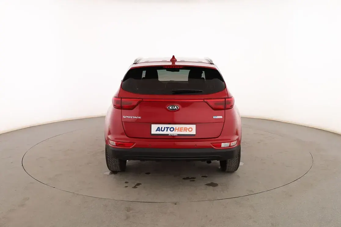 Usado Kia Sportage 115 CV (84 kW) 2018 Rojo SUV
