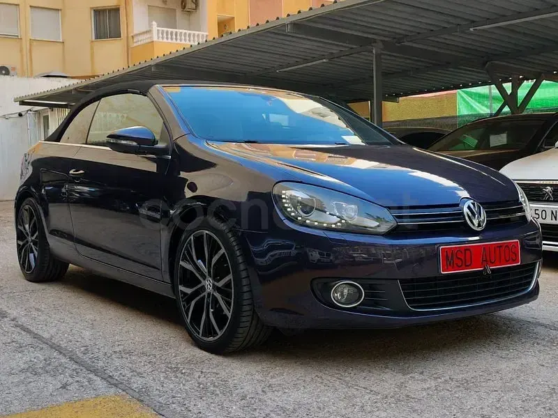 Usado VW Golf Cabriolet 105 CV (77 kW) 2011 Azul Descapotable