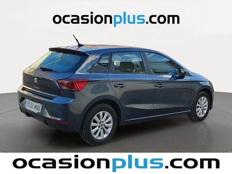 Usado Seat Ibiza Style 80 CV (58 kW) 2024 Gris Berlina