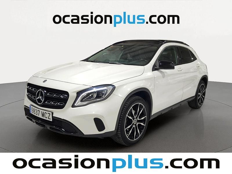 Usado Mercedes GLA200 136 HP (100 kW) 2017 Branco SUV