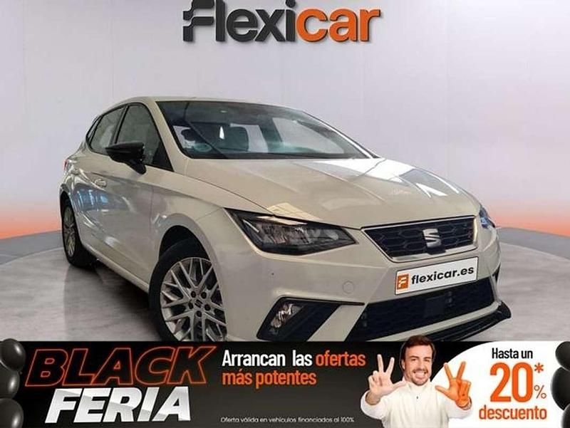 Blanco Usado 2023 Seat Ibiza FR Utilitario | 15.990 € (Precio justo) - Imagen 1/4