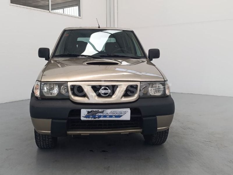 Gris / plata Usado 2002 Nissan Terrano Comfort SUV | 10.500 € (Precio justo) - Imagen 1/4
