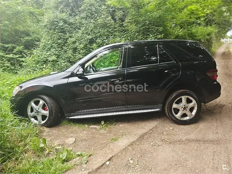 Usado Mercedes ML280 Edition 190 CV (139 kW) 2007 Negro SUV