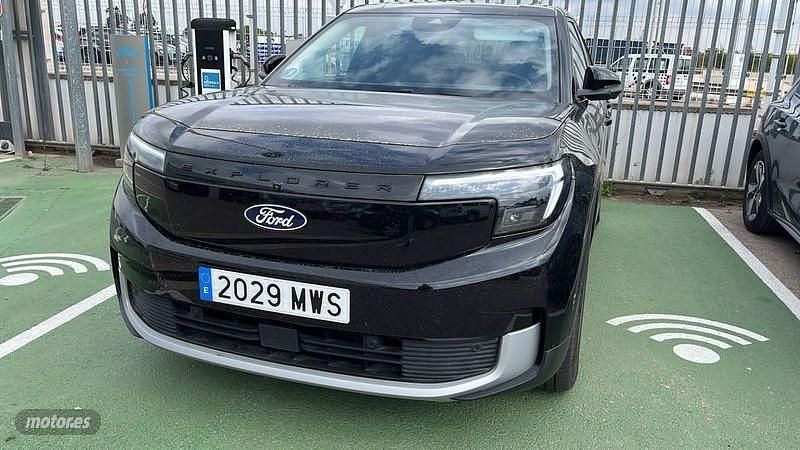 Negro Usado 2024 Ford Explorer Premium SUV | 36.500 € - Imagen 1/1