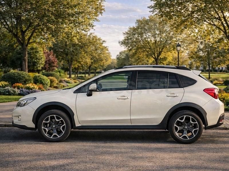Usado Subaru XV 147 CV (108 kW) 2015 Blanco SUV