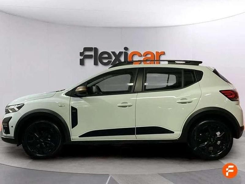 Usado Dacia Sandero Extreme 101 CV (74 kW) 2023 Blanco Utilitario