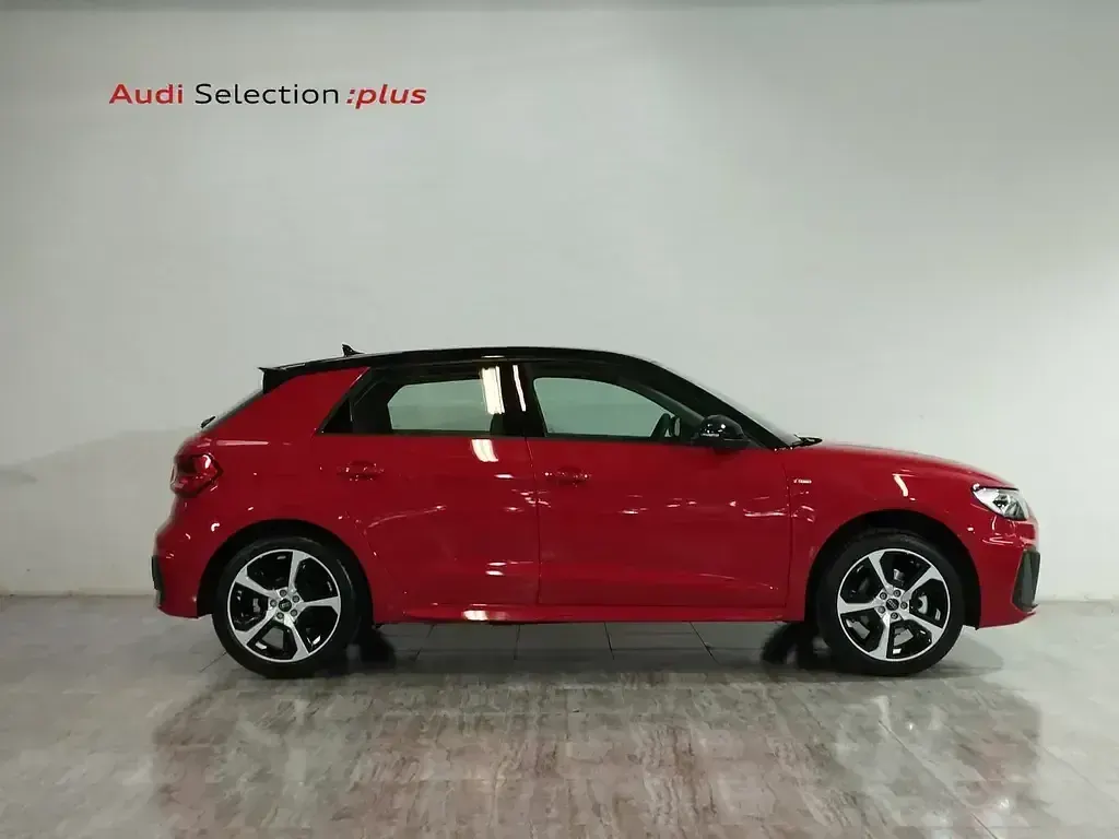 Usado Audi A1 116 CV (85 kW) 2025 Rojo SUV