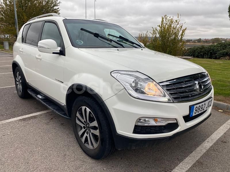 Blanco Usado 2015 Ssangyong (KGM) Rexton Limited SUV | 8999 € (Super precio) - Imagen 1/4