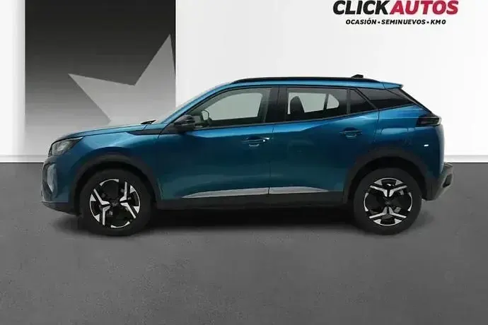 Usado Peugeot 2008 Allure 100 CV (73 kW) 2025 Gris SUV