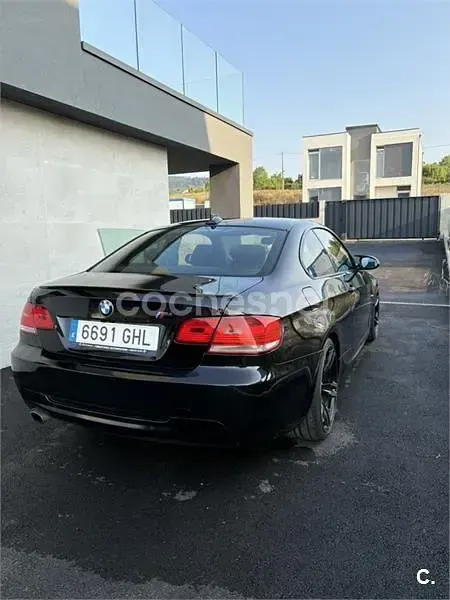 Usado BMW 320 177 CV (130 kW) 2008 Negro Coupe