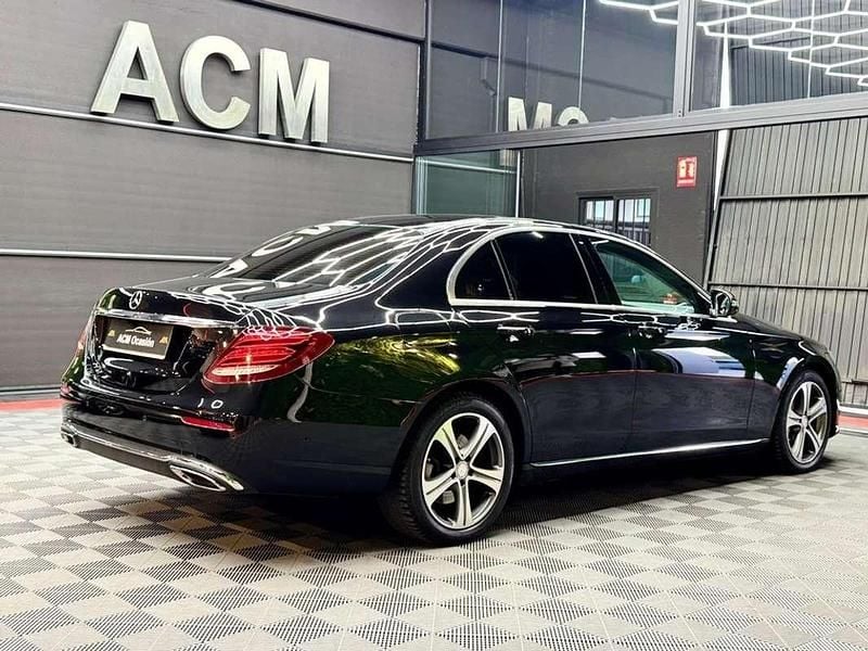 Usado Mercedes E350 Avantgarde 258 CV (189 kW) 2016 Negro Berlina